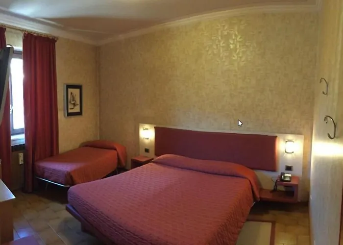 Euro Hotel 3*